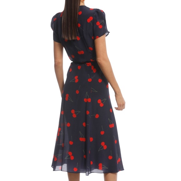 Réalisation Par The Teale Short Sleeve Silk Wrap Dress in Wild Cherry, XS - Picture 2 of 14